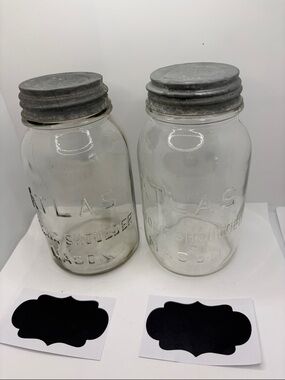 Set of 2 Atlas Clear Glass Mason Jars zinc Boyd’s Metal Lids caps labels 1930’s